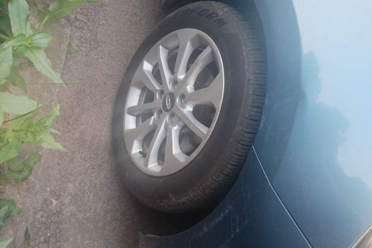 Used Chery Arrizo 5 2019 1.5L CVT Youth Edition China V Standard Right Front Wheel Hub