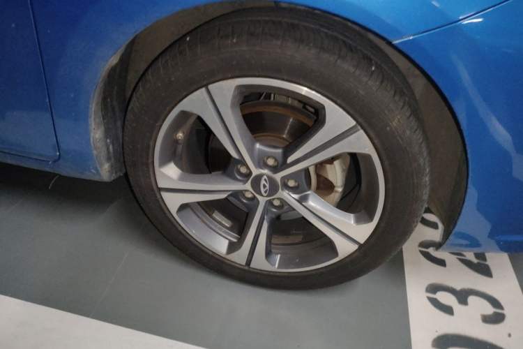 Used Chery Arrizo 5 2019 1.5L Manual New Youth Edition China VI Standard Right Front Wheel Hub