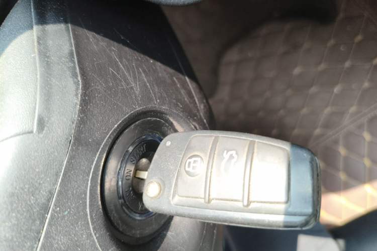 Used Chery Arrizo 5 2019 Facelifted PRO 1.5L Manual Youth Edition China VI Standard Vehicle Key