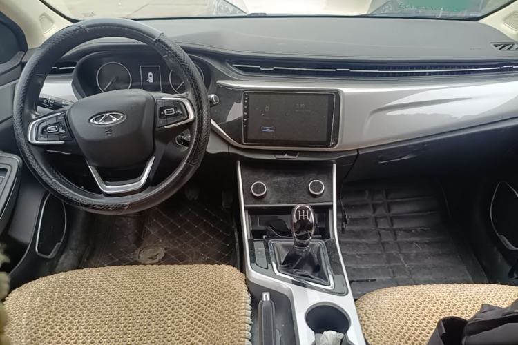 Used Chery Arrizo 5 2019 PRO 1.5L Manual Youth Edition China VI compliant Center Console