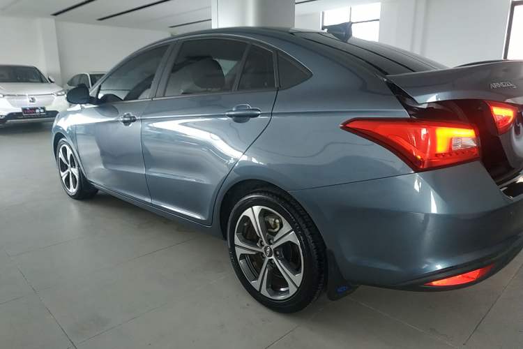Used Chery Arrizo 5 2019 Revised PRO 1.5L CVT Youth Edition China VI Standard Exterior 4