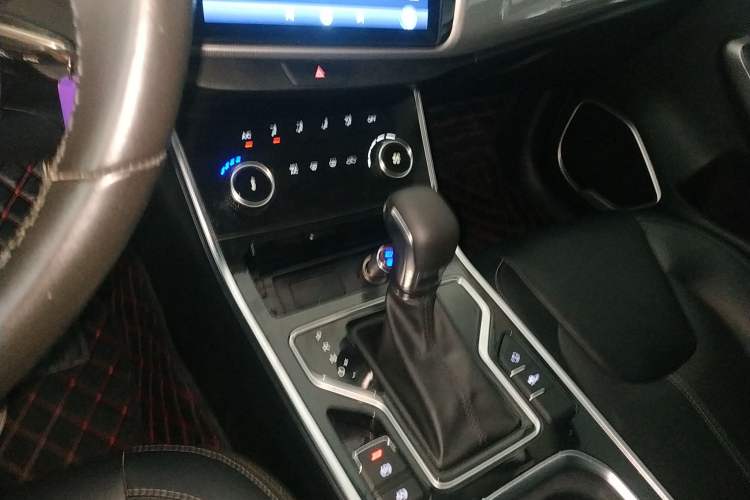 Used Chery Arrizo 5 2019 Revised PRO 1.5L CVT Youth Edition China VI Standard Gear Lever