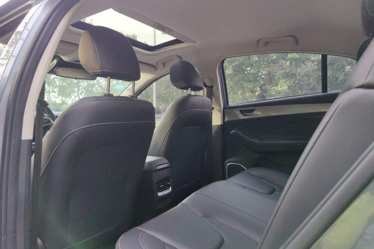 Used Chery Arrizo 5 2019 PRO 1.5L CVT Active Edition China VI Interior 11