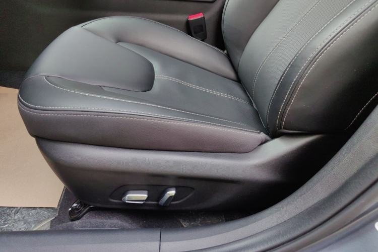 Used Chery Arrizo 5 2019 PRO 1.5L CVT Active Edition China VI Interior 8