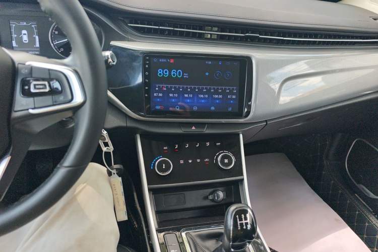 Used Chery Arrizo 5 2019 Facelifted PRO 1.5L Manual Youth Edition China VI Standard Audio And AC Panel