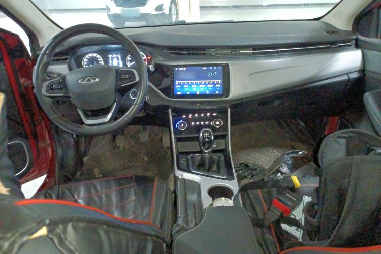 Used Chery Arrizo 5 2019 Facelifted PRO 1.5L Manual Youth Edition China VI Standard Center Console