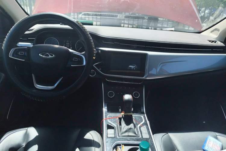Used Chery Arrizo 5 2019 1.5L CVT New Freedom Edition China VI Standard Center Console