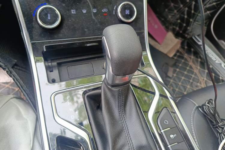 Used Chery Arrizo 5 2019 Revised PRO 1.5L CVT Youth Edition China VI Standard Gear Lever