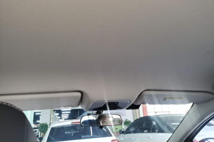 Used Chery Arrizo 5 2019 Revised PRO 1.5L CVT Youth Edition China VI Standard Headliner