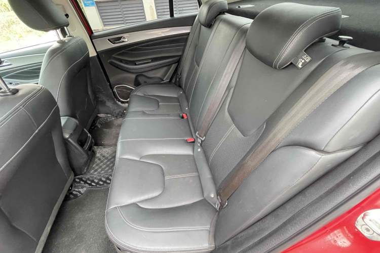 Used Chery Arrizo 5 2019 Revised PRO 1.5L CVT Youth Edition China VI Standard Interior 1