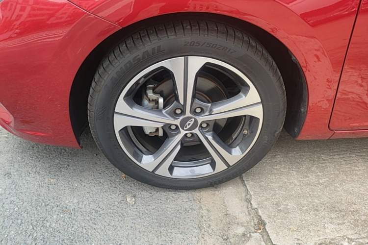 Used Chery Arrizo 5 2019 PRO 1.5L CVT Zizai Edition China VI Left Front Wheel Hub
