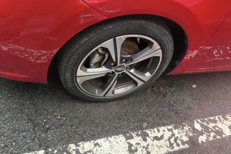 Used Chery Arrizo 5 2019 Revised PRO 1.5L CVT Youth Edition China VI Standard Left Front Wheel Hub