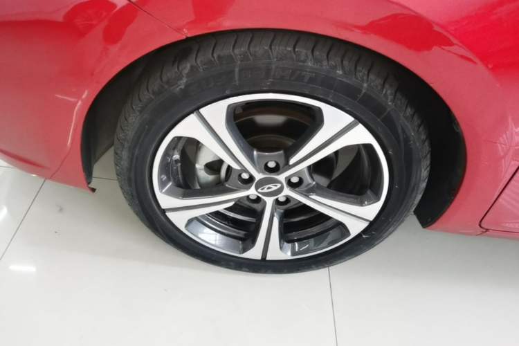 Used Chery Arrizo 5 2019 Revised PRO 1.5L CVT Youth Edition China VI Standard Left Front Wheel Hub