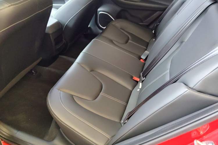 Used Chery Arrizo 5 2019 Revised PRO 1.5L CVT Youth Edition China VI Standard Left Rear Seat