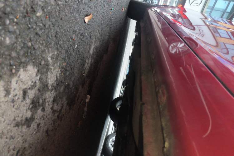 Used Chery Arrizo 5 2019 Revised PRO 1.5L CVT Youth Edition China VI Standard Left Side Sill
