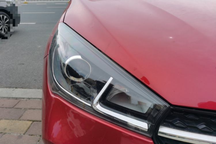 Used Chery Arrizo 5 2019 Facelifted PRO 1.5L Manual Youth Edition China VI Standard Right Front Headlight