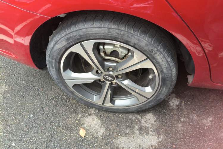 Used Chery Arrizo 5 2019 Revised PRO 1.5L CVT Youth Edition China VI Standard Right Rear Wheel Hub