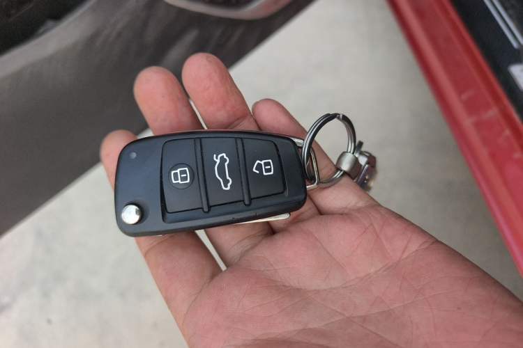Used Chery Arrizo 5 2019 PRO 1.5L CVT Youth Edition China VI Standard Vehicle Key