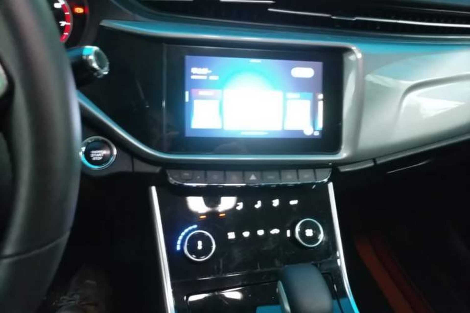 Used Chery Arrizo 5 2019 PRO 1.5L CVT Active Edition China VI Audio And AC Panel