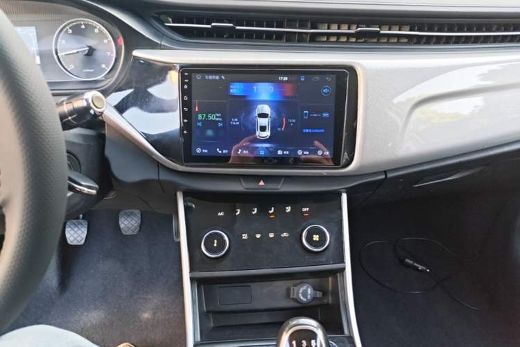 Used Chery Arrizo 5 2019 Facelifted PRO 1.5L Manual Youth Edition China VI Standard Audio And AC Panel