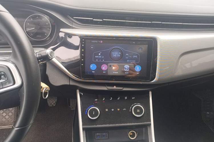 Used Chery Arrizo 5 2019 Facelifted PRO 1.5L Manual Youth Edition China VI Standard Audio And AC Panel