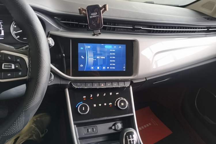 Used Chery Arrizo 5 2019 PRO 1.5L Manual Comfort Edition China VI Audio And AC Panel