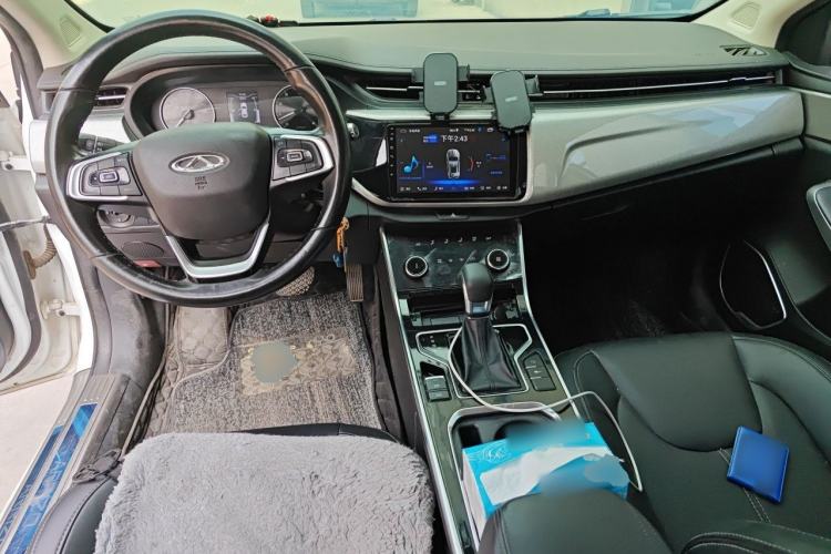 Used Chery Arrizo 5 2019 Revised PRO 1.5L CVT Youth Edition China VI Standard Center Console
