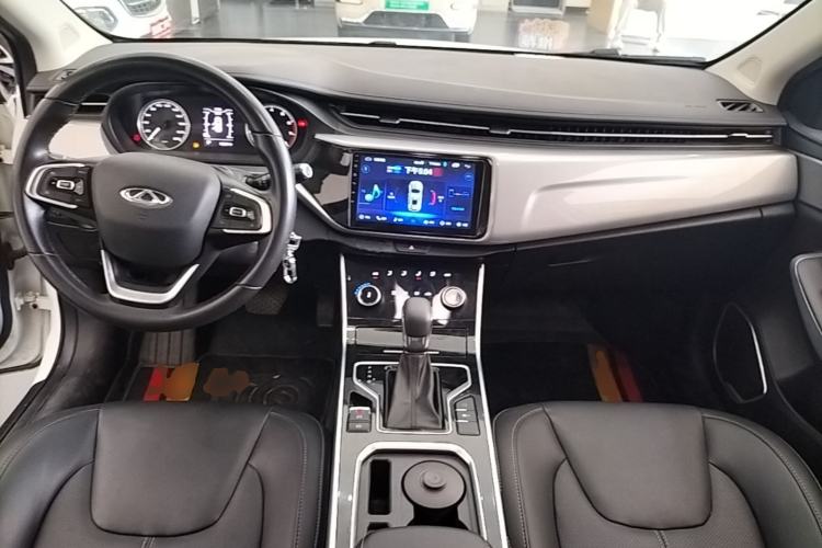 Used Chery Arrizo 5 2019 Revised PRO 1.5L CVT Youth Edition China VI Standard Center Console