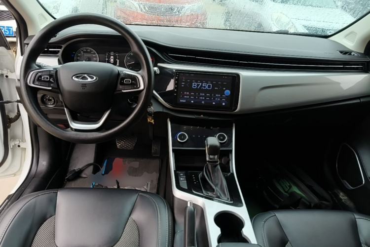Used Chery Arrizo 5 2019 1.5L CVT Youth Edition China V Standard Center Console