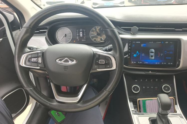 Used Chery Arrizo 5 2019 Revised PRO 1.5L CVT Youth Edition China VI Standard Center Console
