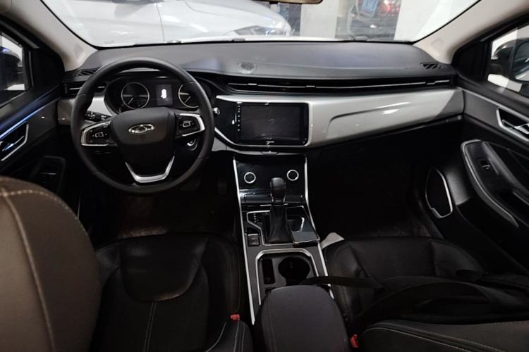 Used Chery Arrizo 5 2019 Revised PRO 1.5L CVT Youth Edition China VI Standard Center Console