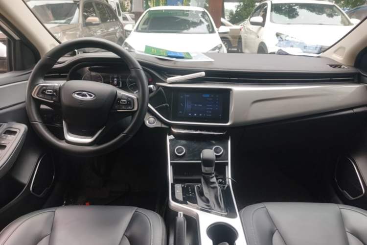 Used Chery Arrizo 5 2019 1.5L CVT Zizai Edition China V Standard Center Console