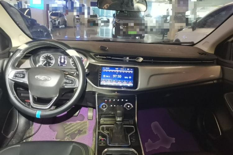 Used Chery Arrizo 5 2019 Revised PRO 1.5L CVT Youth Edition China VI Standard Center Console