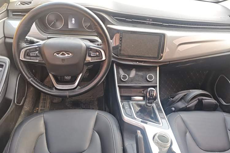 Used Chery Arrizo 5 2019 PRO 1.5L Manual Youth Edition China VI compliant Center Console