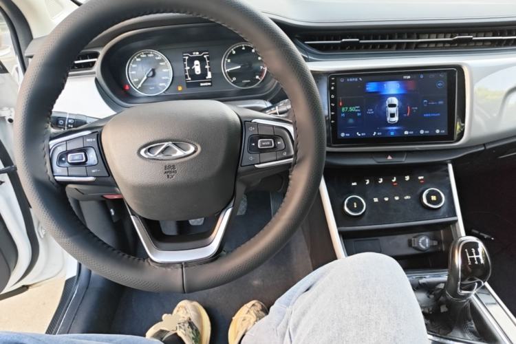 Used Chery Arrizo 5 2019 Facelifted PRO 1.5L Manual Youth Edition China VI Standard Center Console