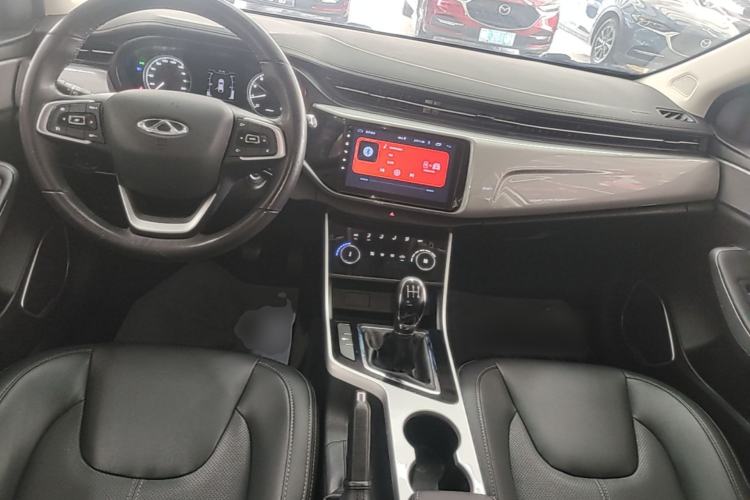 Used Chery Arrizo 5 2019 Facelifted PRO 1.5L Manual Youth Edition China VI Standard Center Console