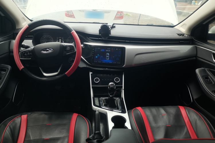 Used Chery Arrizo 5 2019 Facelifted PRO 1.5L Manual Youth Edition China VI Standard Center Console