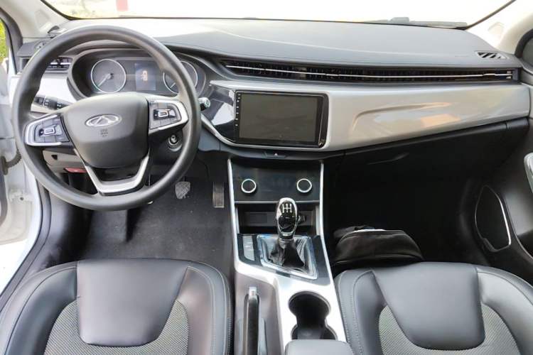 Used Chery Arrizo 5 2019 1.5L Manual Youth Edition China V Standard Center Console