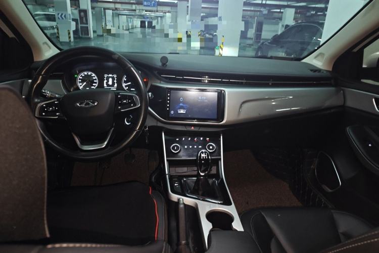 Used Chery Arrizo 5 2019 1.5L Manual New Youth Edition China VI Standard Center Console