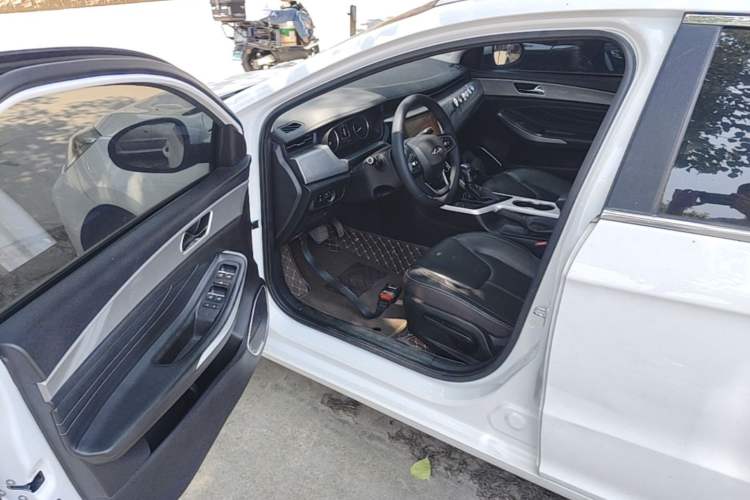 Used Chery Arrizo 5 2019 1.5L CVT Zizai Edition China V Standard Driver Seat