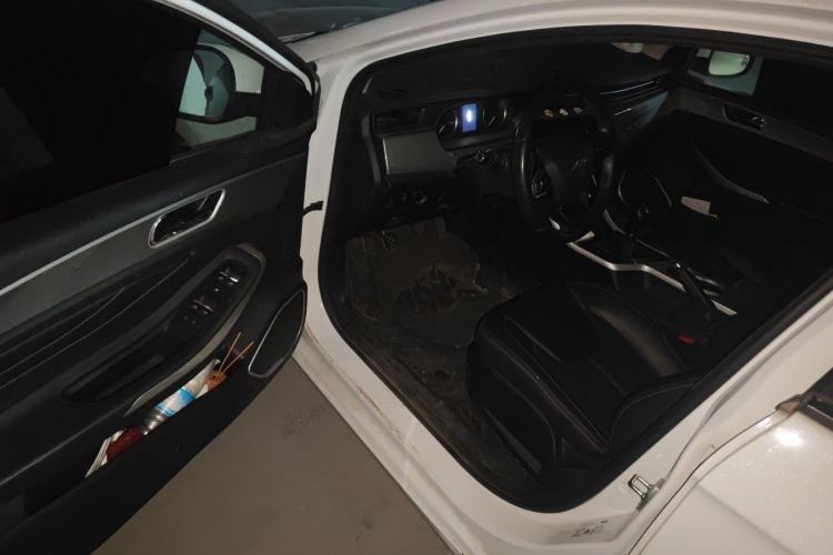Used Chery Arrizo 5 2019 Facelifted PRO 1.5L Manual Youth Edition China VI Standard Driver Seat