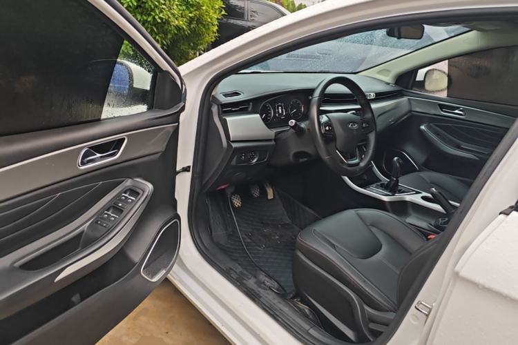 Used Chery Arrizo 5 2019 Facelifted PRO 1.5L Manual Youth Edition China VI Standard Driver Seat
