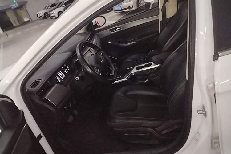 Used Chery Arrizo 5 2019 1.5L CVT Leisure Edition China V standard Driver Seat