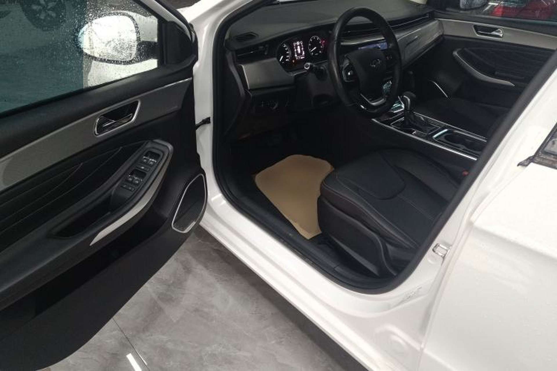 Used Chery Arrizo 5 2019 Revised PRO 1.5L CVT Youth Edition China VI Standard Driver Seat