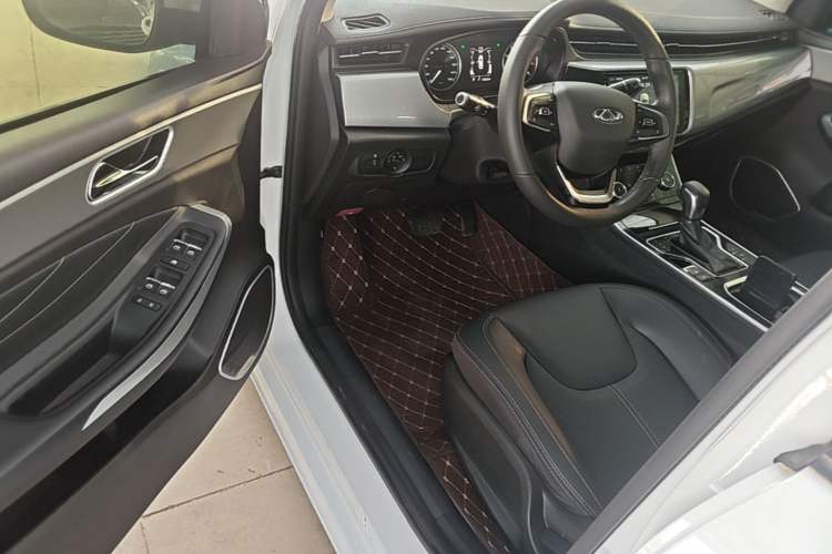 Used Chery Arrizo 5 2019 Revised PRO 1.5L CVT Youth Edition China VI Standard Driver Seat