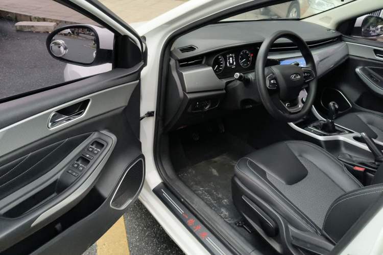 Used Chery Arrizo 5 2019 1.5L Manual Youth Edition China V Standard Driver Seat