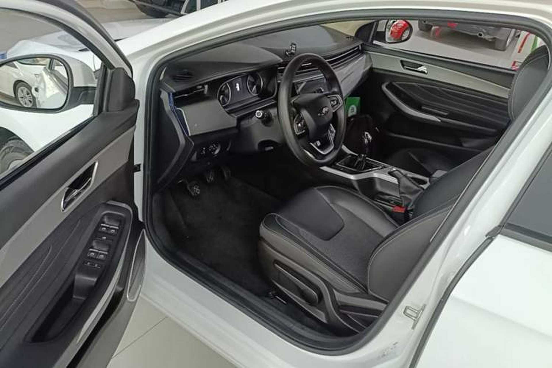 Used Chery Arrizo 5 2019 1.5L Manual Youth Edition China V Standard Driver Seat