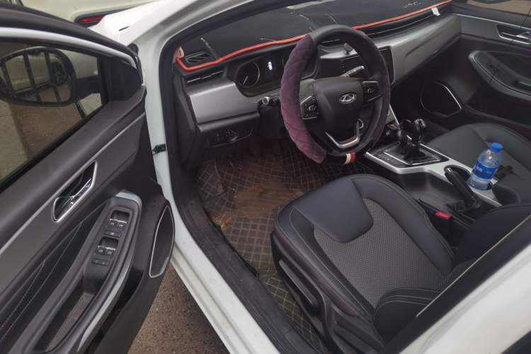 Used Chery Arrizo 5 2019 1.5L Manual Youth Edition China V Standard Driver Seat