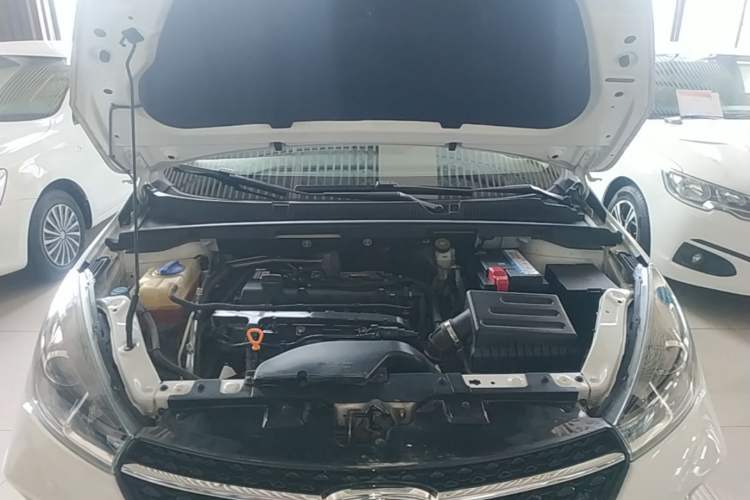 Used Chery Arrizo 5 2019 Revised PRO 1.5L CVT Youth Edition China VI Standard Engine Bay