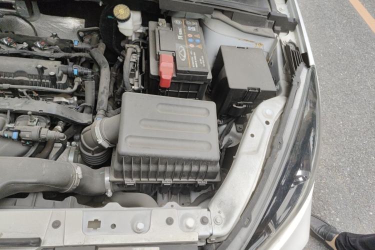 Used Chery Arrizo 5 2019 Revised PRO 1.5L CVT Youth Edition China VI Standard Engine Bay Left